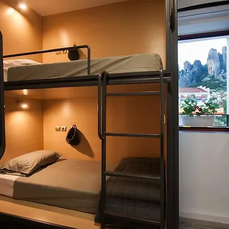 Meteora كالامباكا