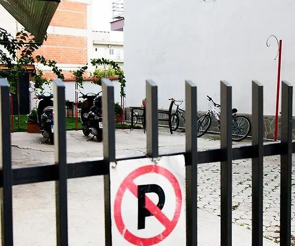 Meteora אכסניה